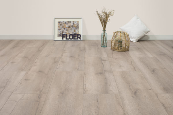 FLOER LANDHUIS LAMINAAT RUSTIEK GRIJZE EIK